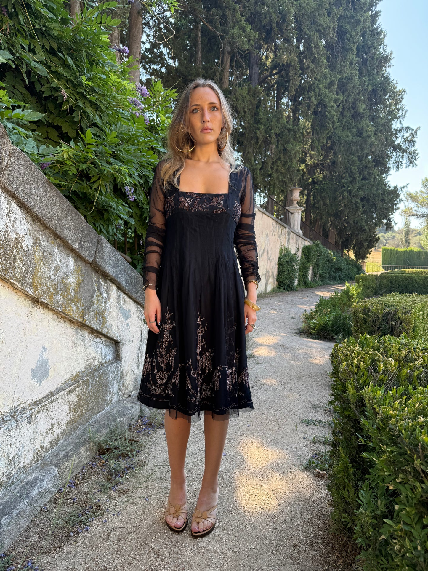 KUROBI Dress