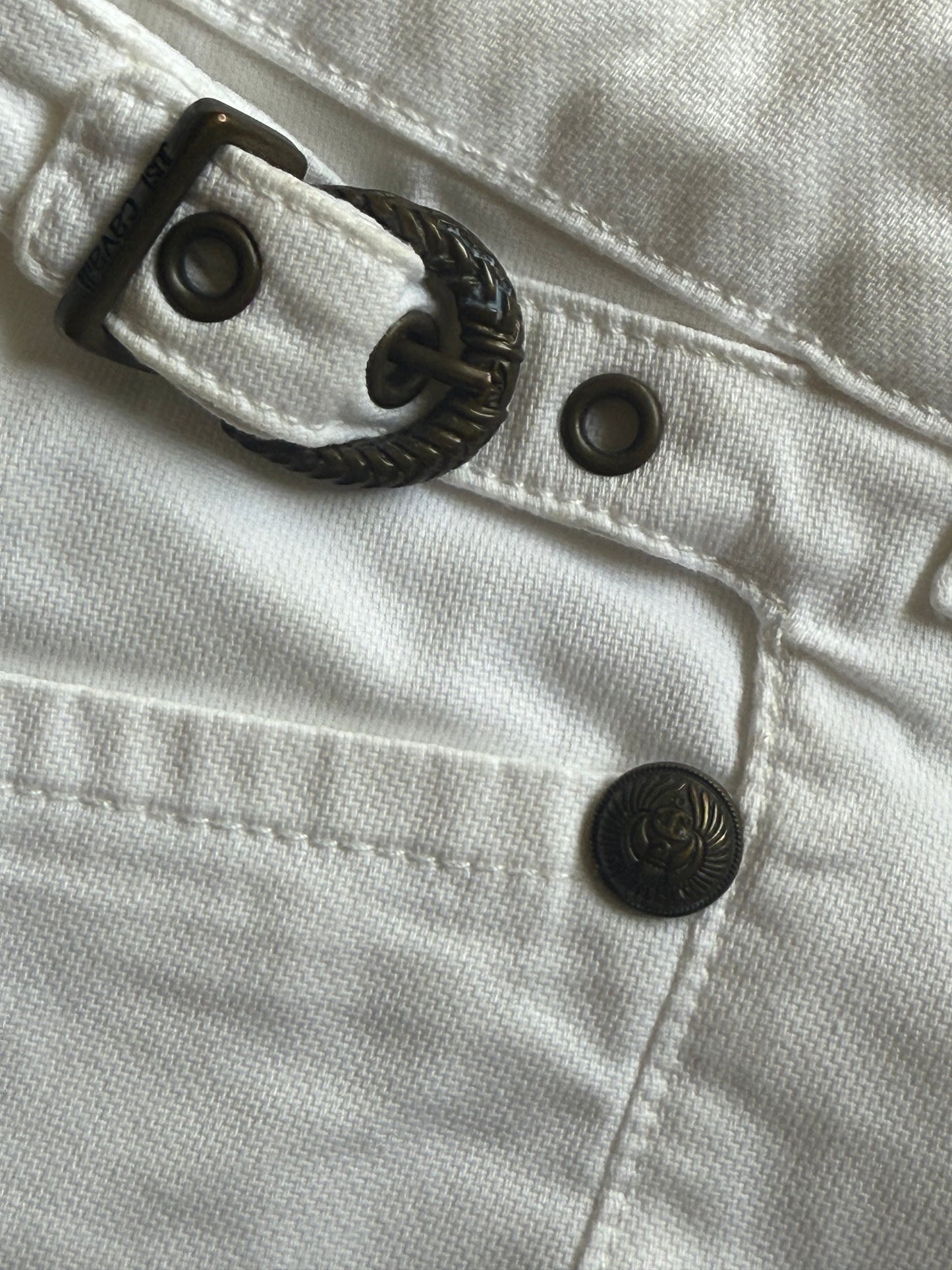 INO Shorts
